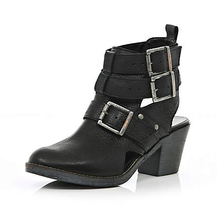 Buty cut-out