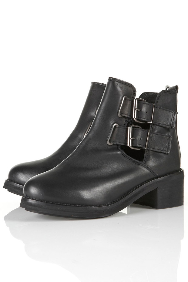 Buty cut-out