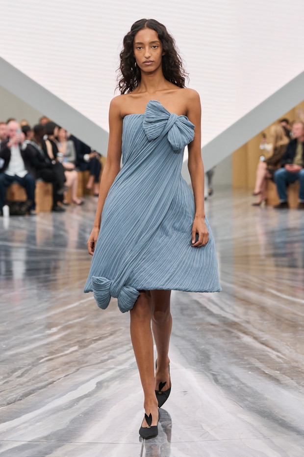 Christian Dior S26 015