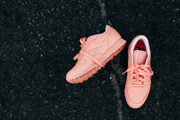 Pastelowa kolekcja Reebok Classic i FACE Stockholm