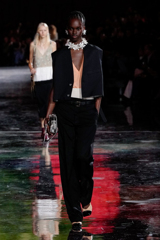 Chanel S26