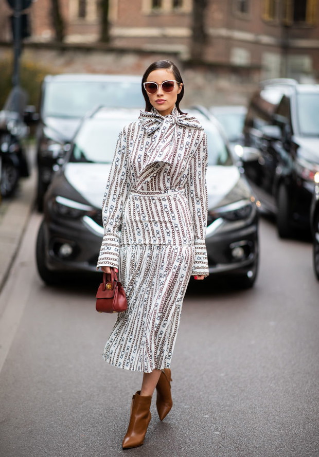 Brązowe botki – do czego je nosić? 5 modnych stylizacji