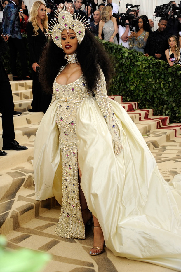 Met Gala 2018: Cardi B w sukni Moschino
