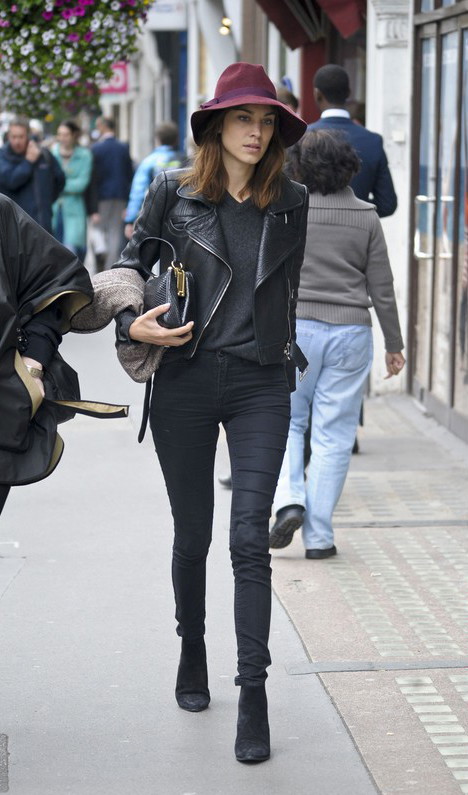 Alexa Chung - stylizacje gwiazdy