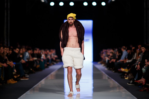 Fashion Week Poland: Jivika Biervliet wiosna-lato 2014