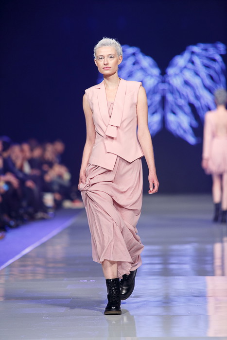 Fashion Week Poland: Natasha Pavluchenko wiosna-lato 2014