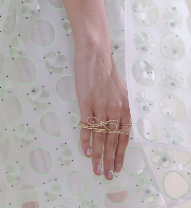 Haute couture wiosna-lato 2014: dodatki z wybiegu