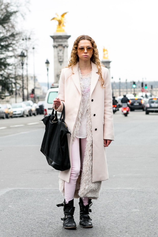 Kolorowe spodnie - trendy wiosna lato 2014