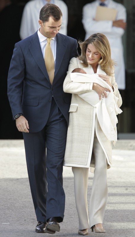 Królowa Letizia Rocasolano - poznaj styl nowej hiszpańskiej monarchini