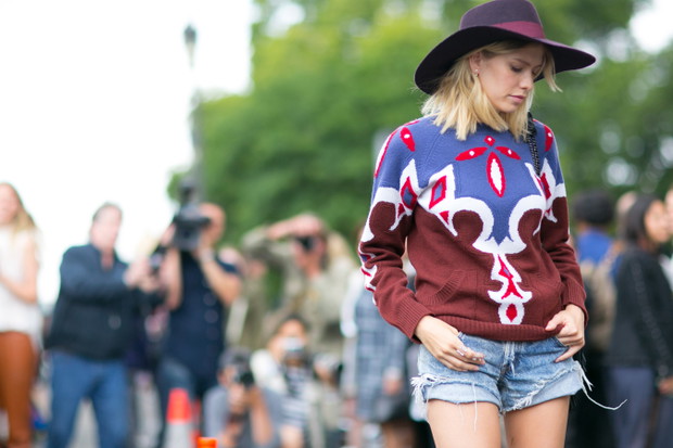 Street fashion: buty i akcesoria gości na pokazach haute couture FW14