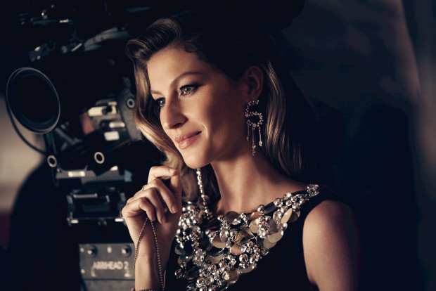 Gisele Bündchen twarzą Chanel N°5 - foto + wideo
