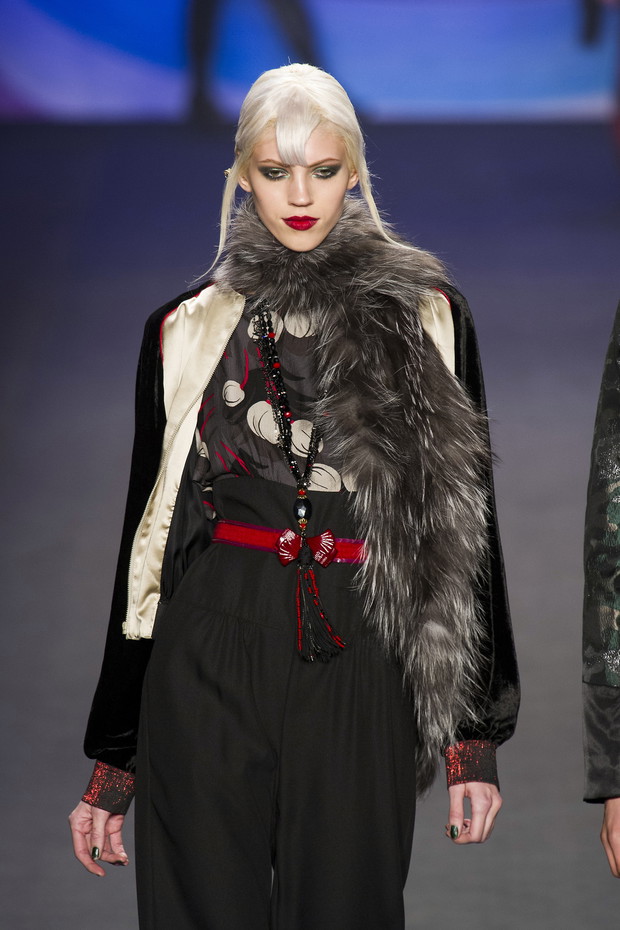 Szale oversize - trendy jesień-zima 2014/2015
