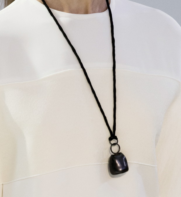 Biżuteria: trendy wiosna-lato 2015