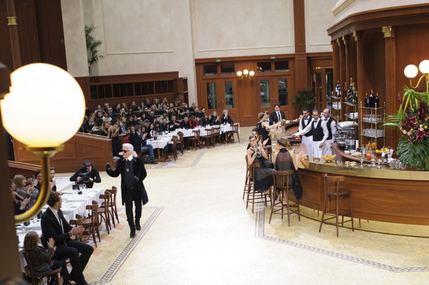 Fotografia reportażowa na tygodniach mody