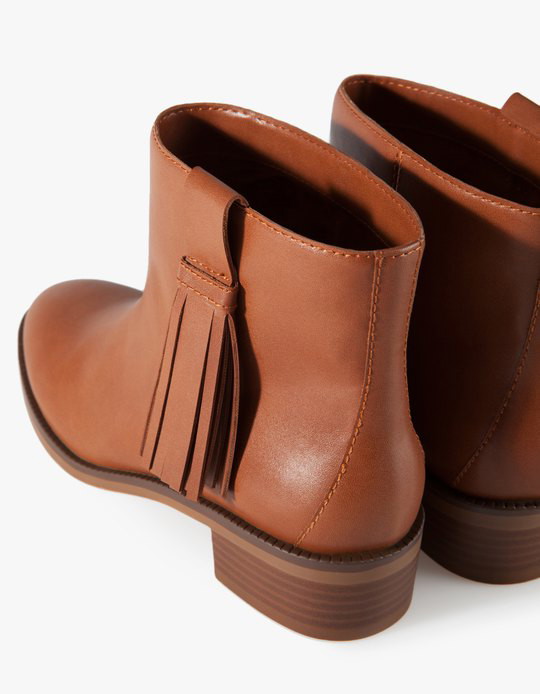 Modne buty z sieciówek na wiosnę 2015