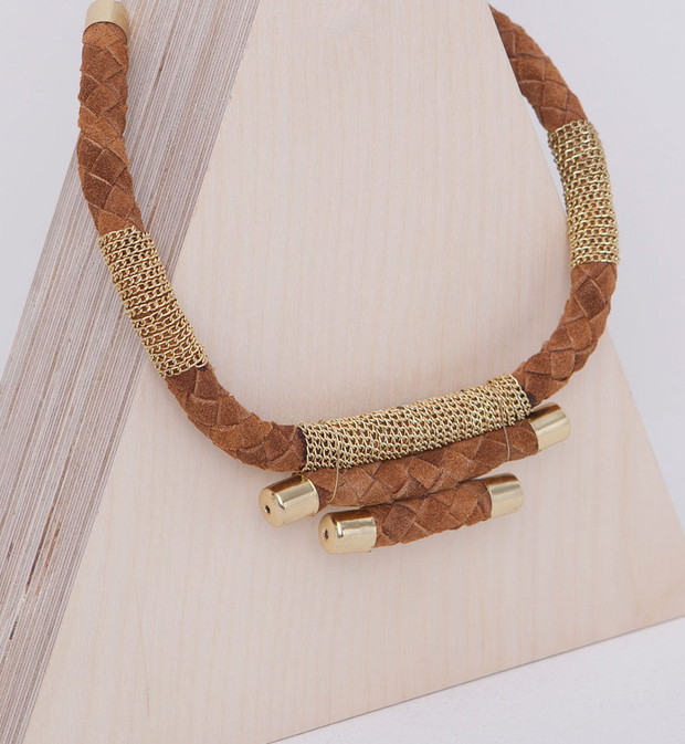 Trendy wiosna-lato 2015: zamsz