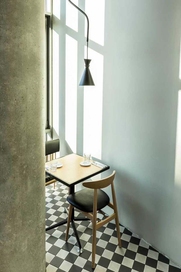 Projekt Di Café Deli we Wrocławiu