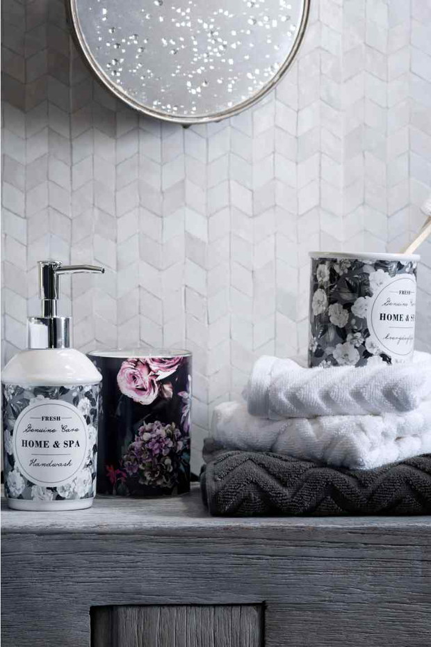 H&M Home - akcesoria do łazienki