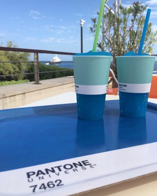 Pantone Cafe w Monako