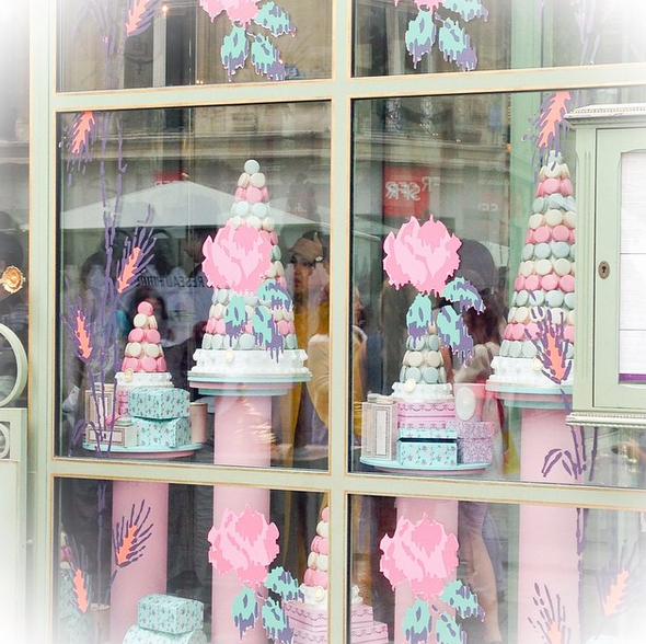 Ladurée Paris - narodowa duma Francji