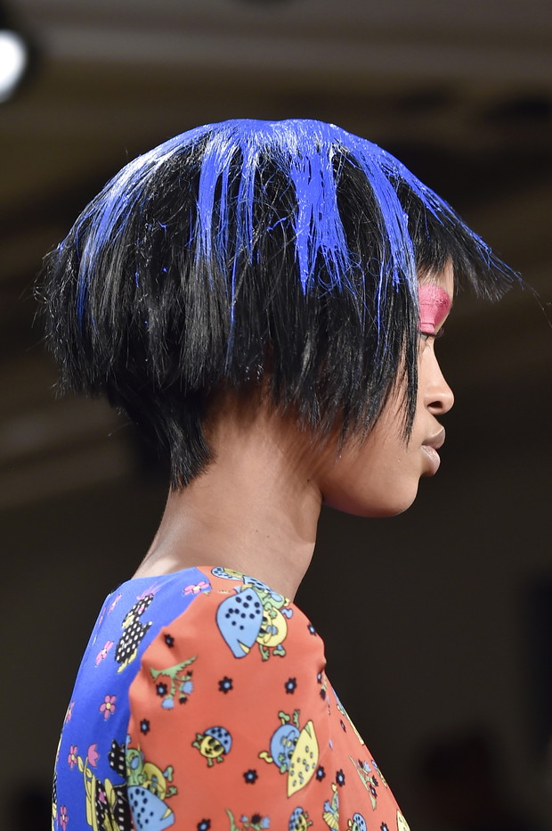 Look z wybiegu: Jeremy Scott jesień-zima 2015/2016