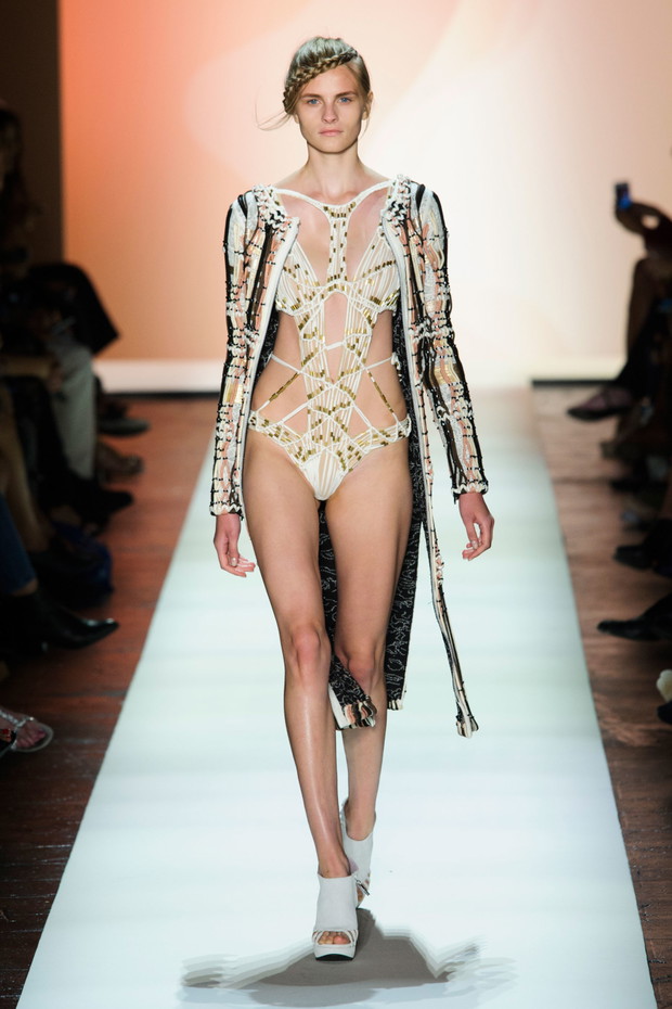 Hervé Léger by Max Azria wiosna-lato 2016
