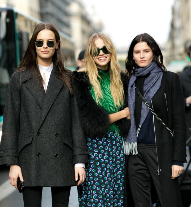 Street fashion: Modelki off duty w Paryżu