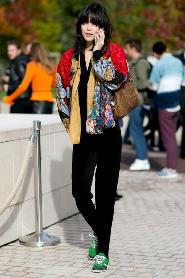 Street fashion: Modelki off duty w Paryżu