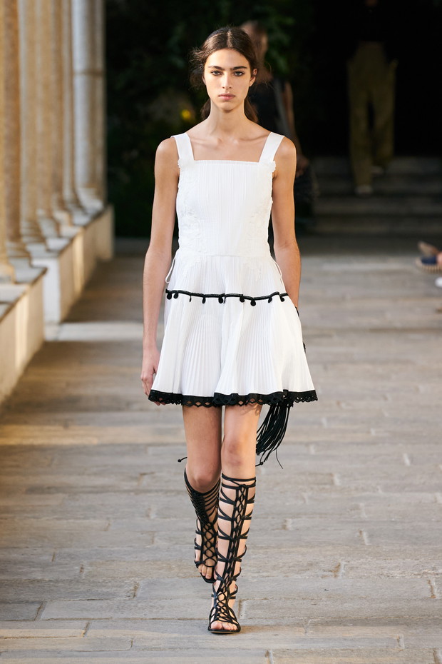 Alberta Ferretti wiosna-lato 2022