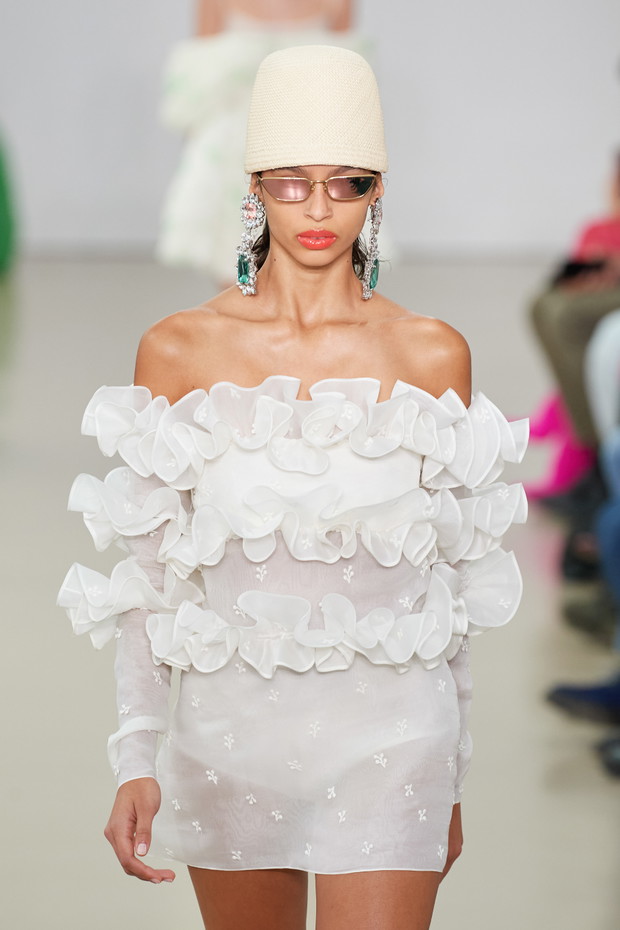 Giambattista Valli wiosna-lato 2022
