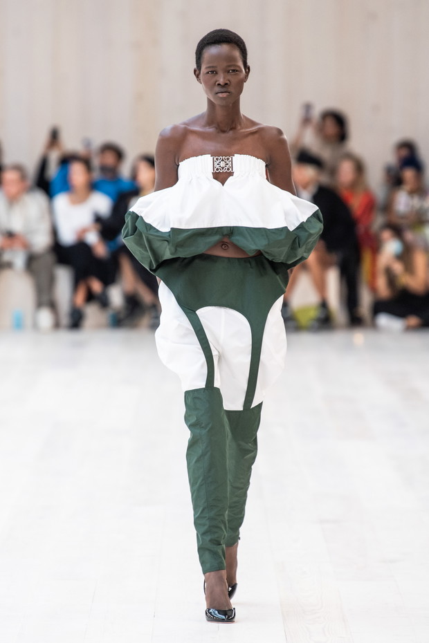 Loewe wiosna-lato 2022