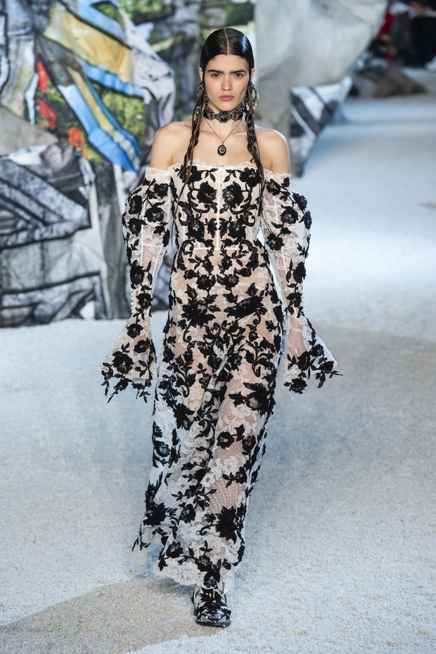 Pokaz Alexander McQueen SS19