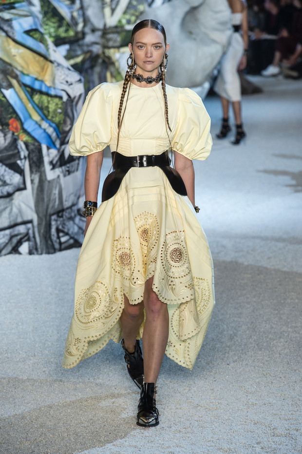 Pokaz Alexander McQueen SS19