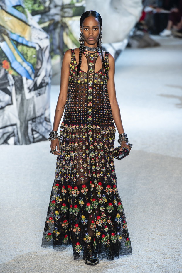 Pokaz Alexander McQueen SS19