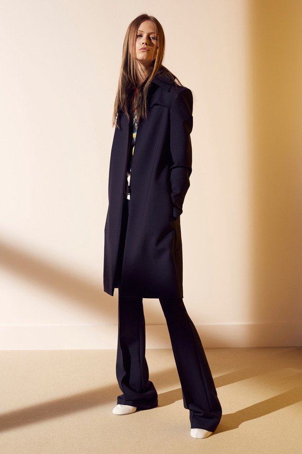 Victoria, Victoria Beckham Pre-Fall 2016