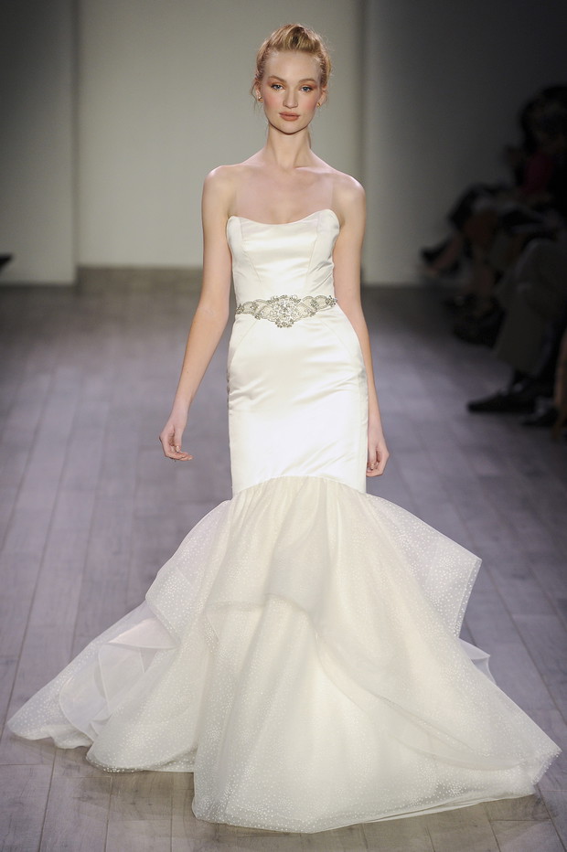 Suknie ślubne Alvina Valenta jesień-zima 2015/2016