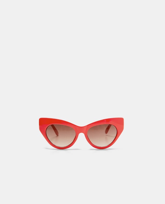 Czerwone okulary cat eye