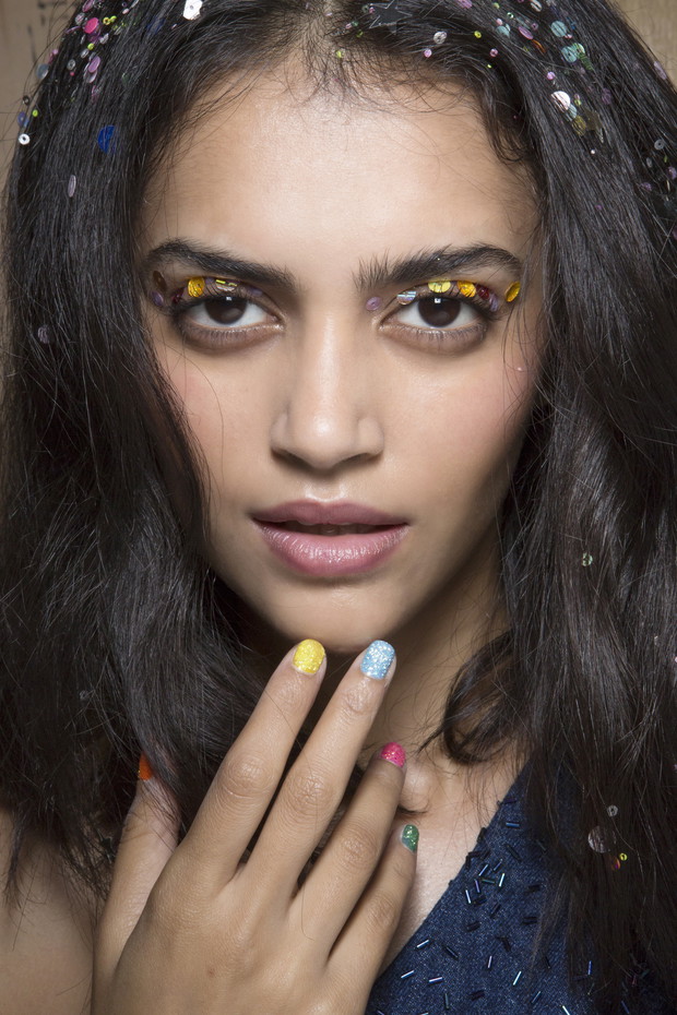 Manicure: trendy wiosna-lato 2016