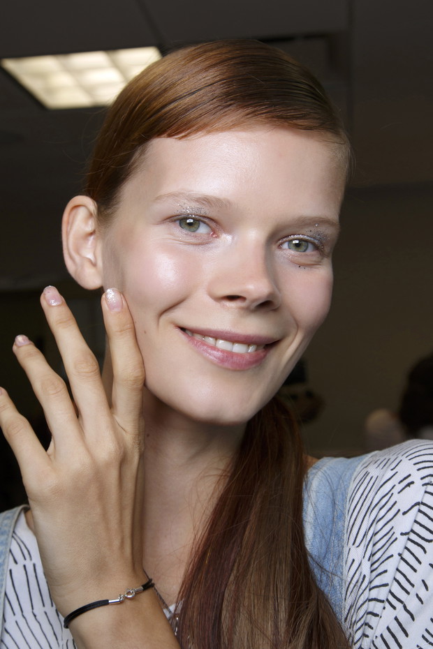 Manicure: trendy wiosna-lato 2016