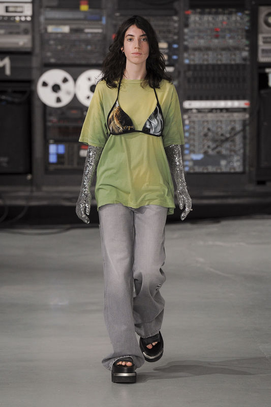 Trendy 2016: bielizna na wierzch