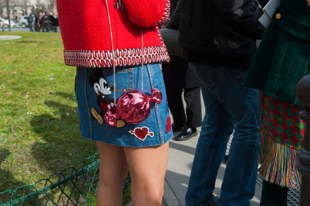 Street fashion: buty i akcesoria gości na FW jesień-zima 2016/2017