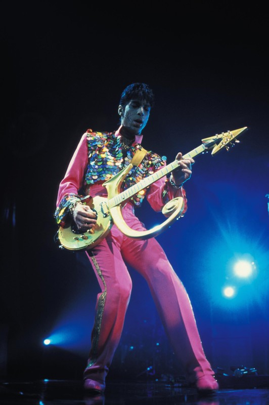 Prince- przypominamy styl legendarnego wokalisty
