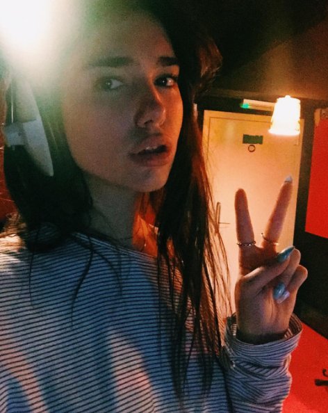 Kim jest Dua Lipa?