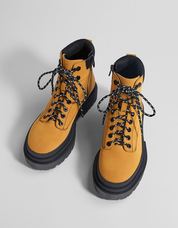 Zimowe buty Bershka