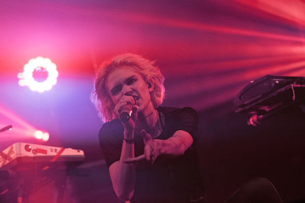 Koncert Grimes na Open