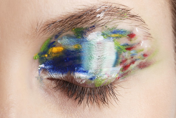 Modny make up