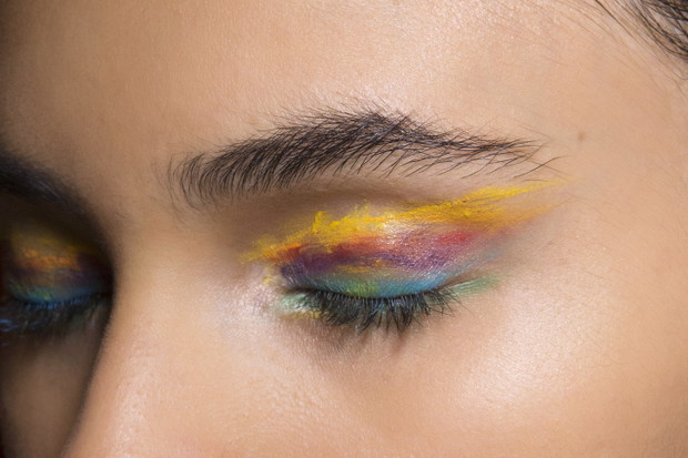Modny make up