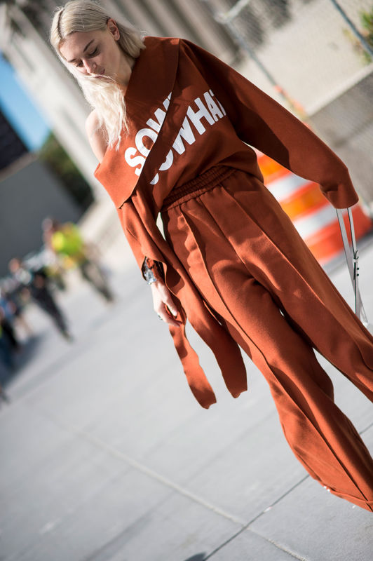 Modne bluzy na jesień 2016 Street Fashion