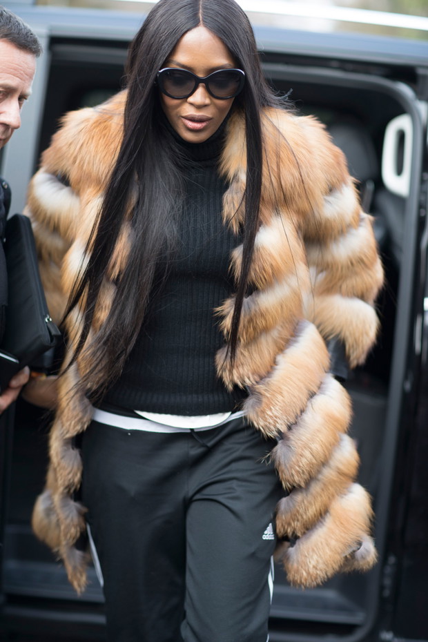 Street fashion: modelki off duty na Milan Fashion Week AW17