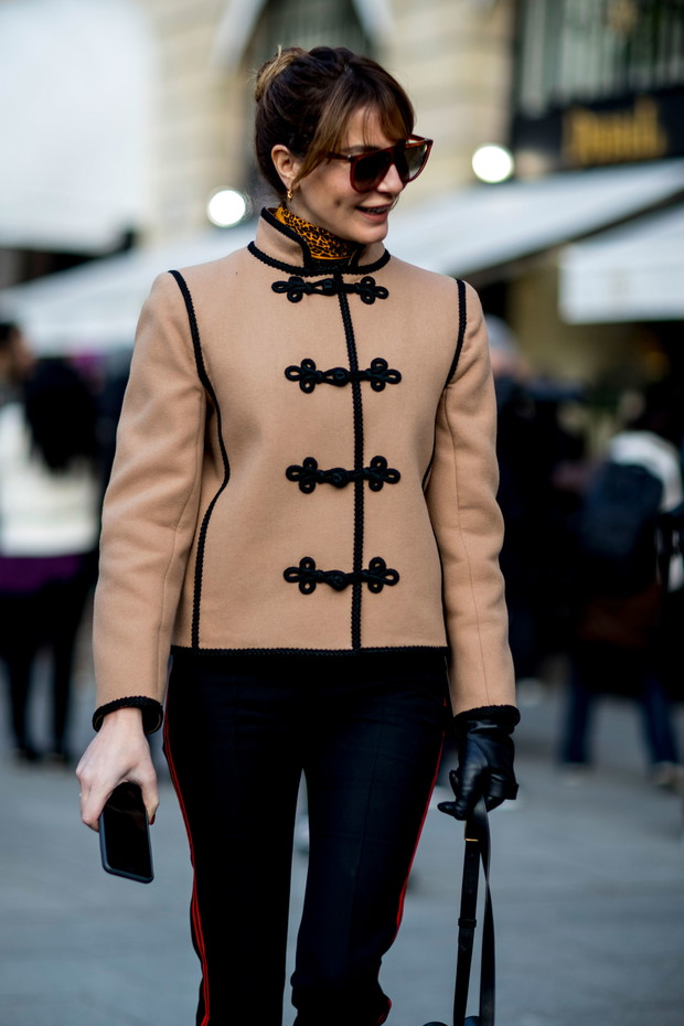 Street fashion: Paris Fashion Week haute couture wiosna 2017